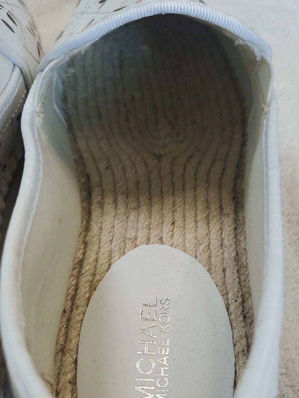 Michael Kors Womens Keaton Slip Ons. Silver Cutout Details. Size 9